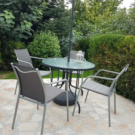 Self -contained Part Of A House With Garden Varna